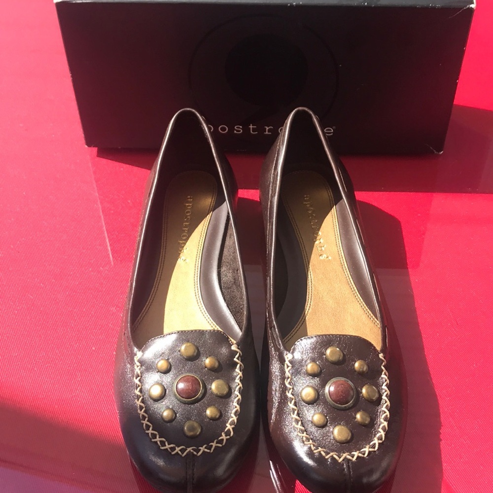 Apostrophe Gental broken leather loafer new